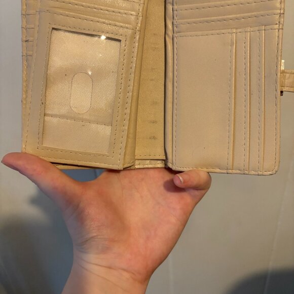 Floral White Wallet with Gold Hardware - Picture 3 of 5